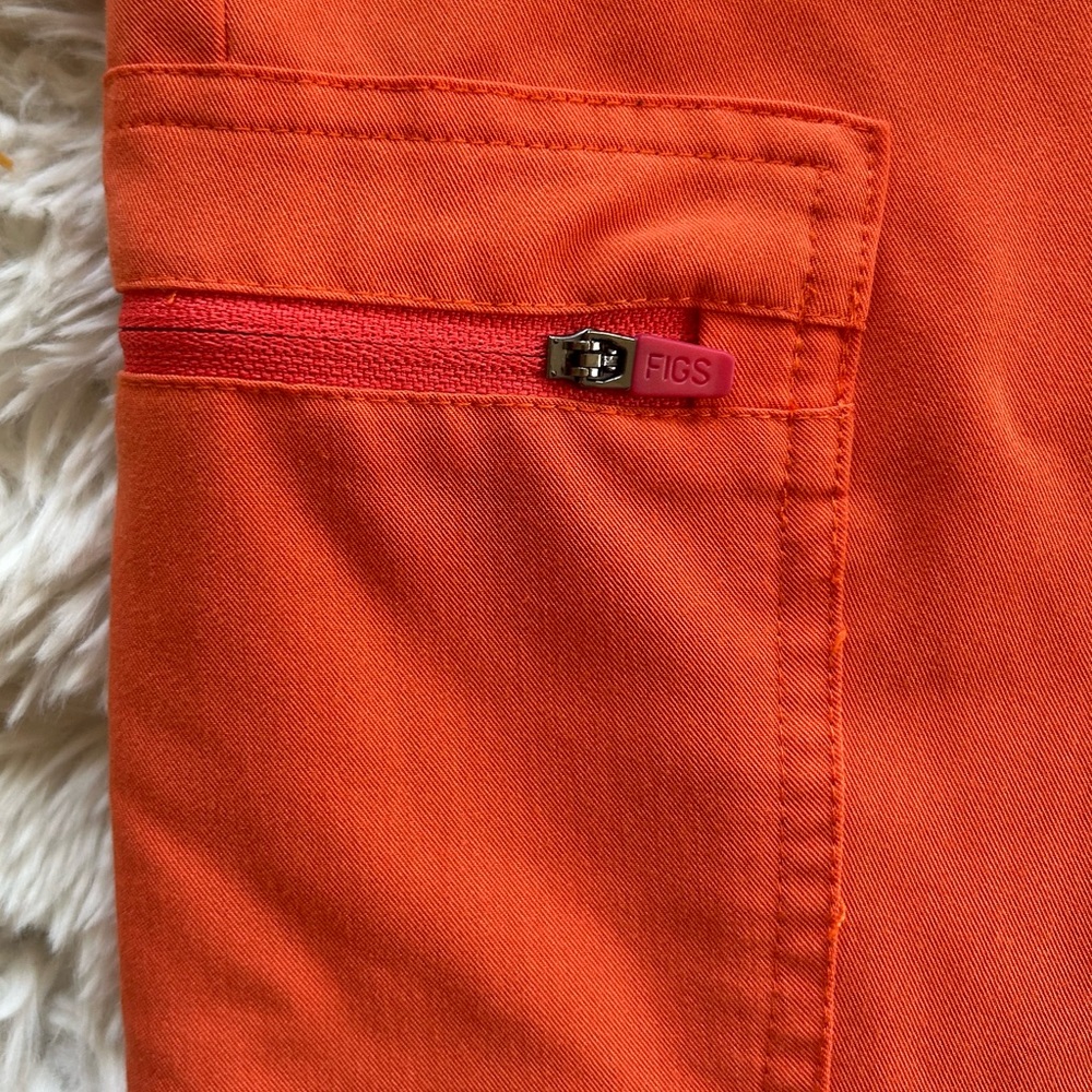 Figs High Waisted Jogger Scrub Pants - Picture 3 of 8